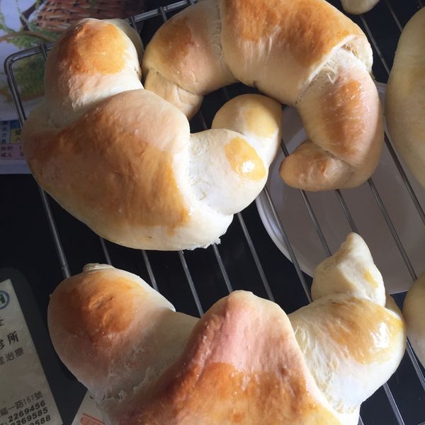 牛角麵包 : 丫君一起做