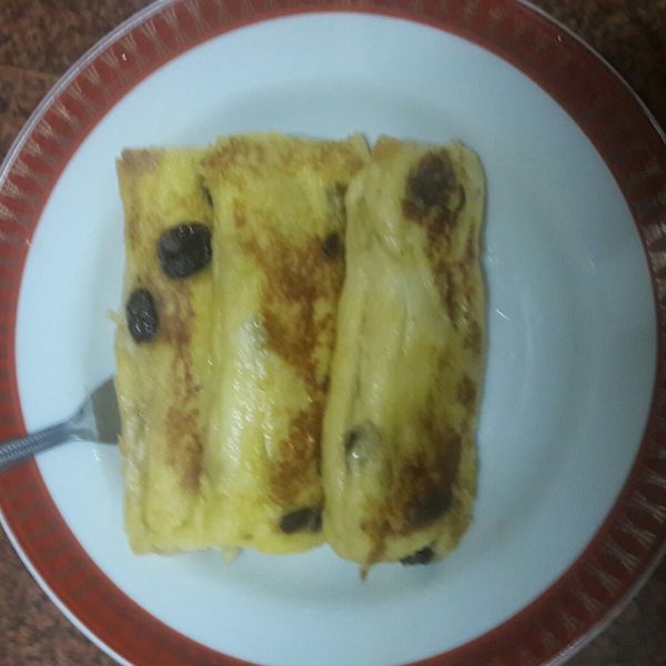 蓁料理♥法式香蕉土司捲：張振謙 一起做