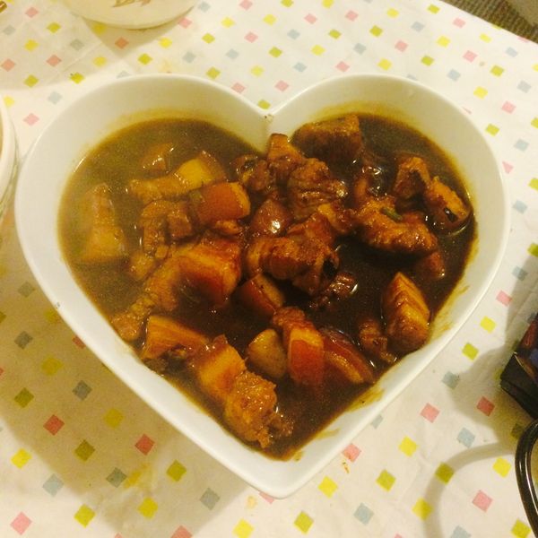 白飯殺手- 客家小封 （紅燒五花肉）：查莉Kitchen 一起做