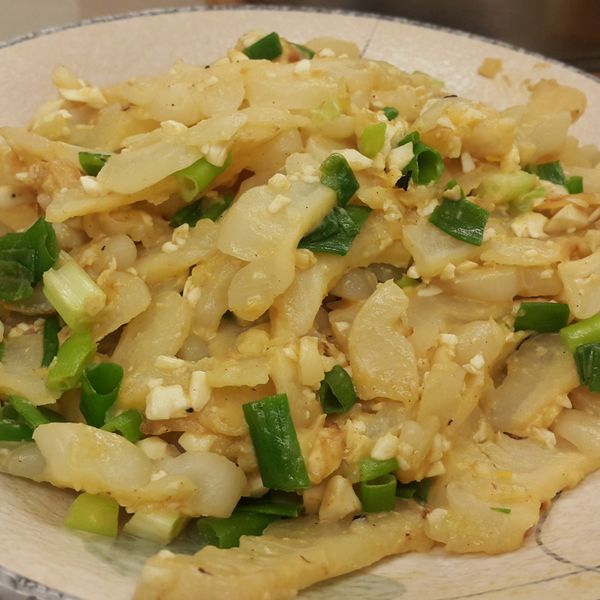 鹹蛋苦瓜/苦瓜鹹蛋 : 小餅一起做