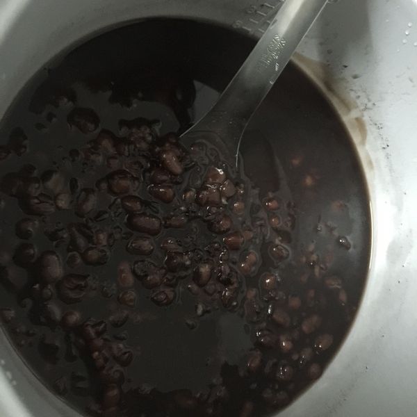 紅豆紫米粥：Maggie Chang 一起做