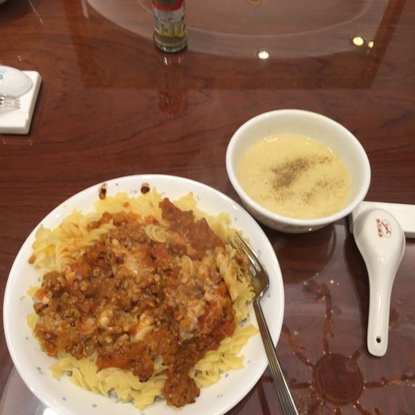 新鮮蕃茄肉醬(拌飯或義大利麵皆可)：Irene020 一起做