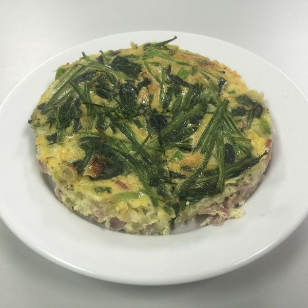 10分鐘搞定低卡美味蘑菇菠菜烘蛋：Y.C.J 一起做