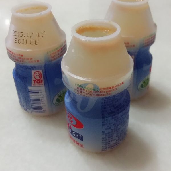 超簡單~養樂多多凍♥：郁婷 一起做