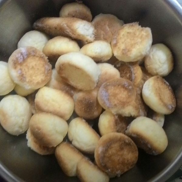 【寶寶甜點】蛋黃小饅頭：m潔 一起做