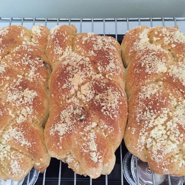 鮮奶油麵包：丫君 一起做