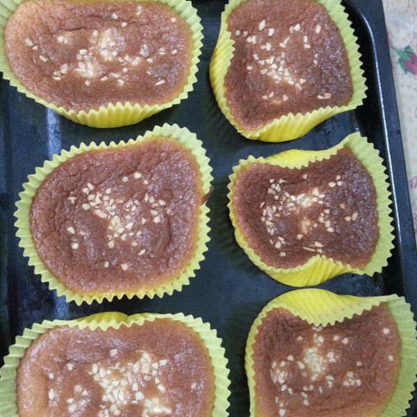 半熟蜂蜜凹蛋糕--[無油配方]：李明倫 一起做