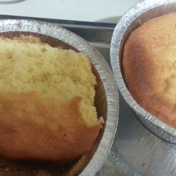 半熟蜂蜜凹蛋糕--[無油配方]：戴均芳 一起做