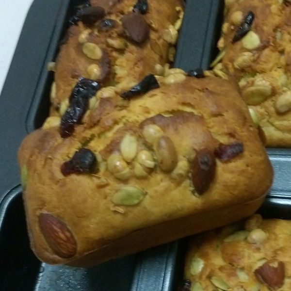 香蕉核桃蛋糕 : Miranda Chang一起做