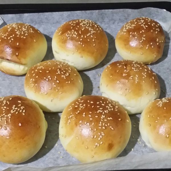 漢堡麵包 : 謝拉拉一起做