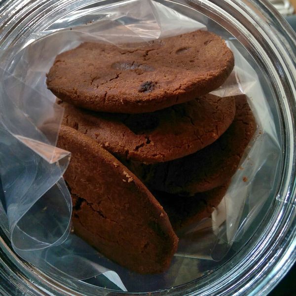 【阿不's廚房】小烤箱做巧克力餅乾(另有大烤箱版) : 沒有擺盤天份的主婦一起做