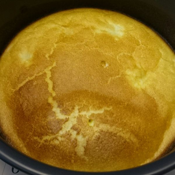 超簡單綿密蛋糕-只需三種材料 : 愛瑪仕小姐一起做