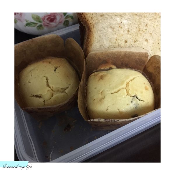 蜂蜜葡萄杯子蛋糕：伶媽咪 一起做