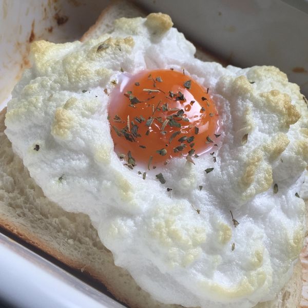 週末早午餐～蓬蓬太陽蛋：布娃娃の實驗廚房 一起做