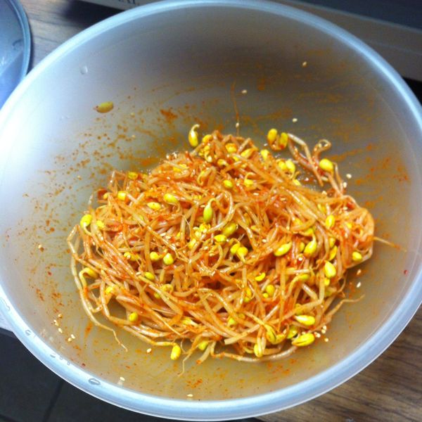 涼拌黃豆芽 콩나물무침 : Vivian Lu一起做