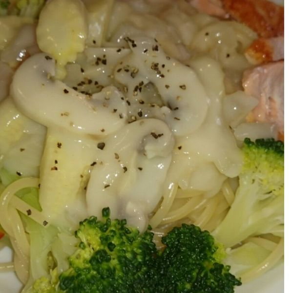 鮭魚白醬義大利麵(附基礎白醬食譜) : 李星星一起做