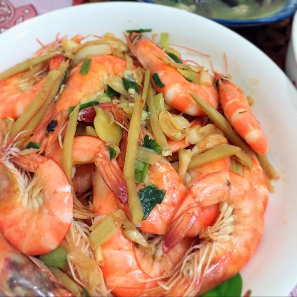 醬汁蔥爆蝦 : 舞草一起做