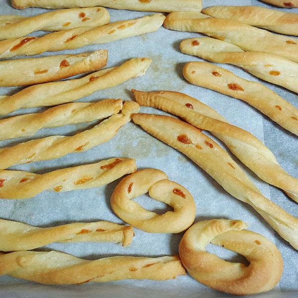 起司麵包棒【健康酥脆的小點心】：Clara Lin 一起做