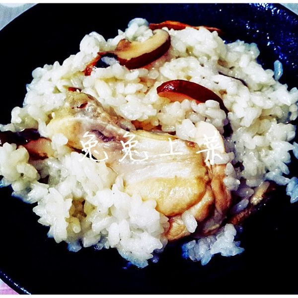 用電鍋煮"麻油雞飯"~香氣誘人好美味!!：兔兔上菜 一起做