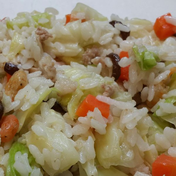 lanni  香甜高麗菜飯：張乃滋 一起做