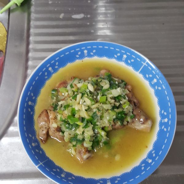 脆皮蔥油雞腿排：陳婉婷 一起做