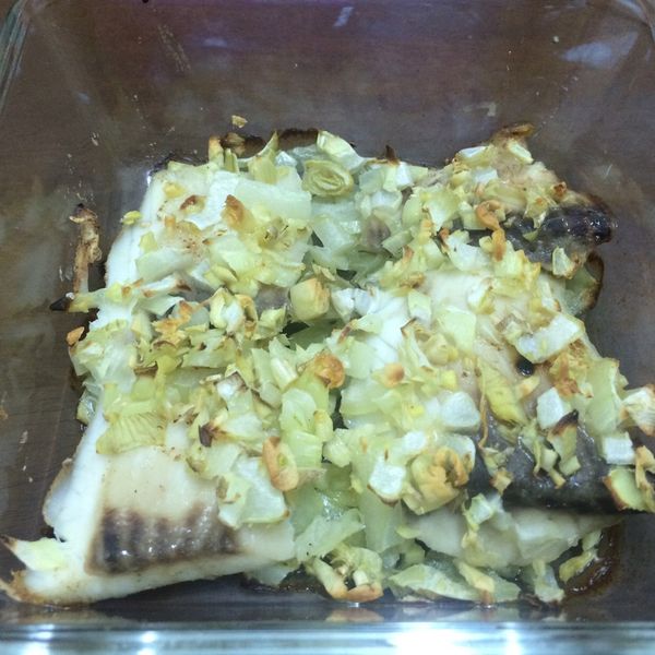 [得意的一天橄欖油]蔥蒜烤魚片 : 陳寶玉一起做