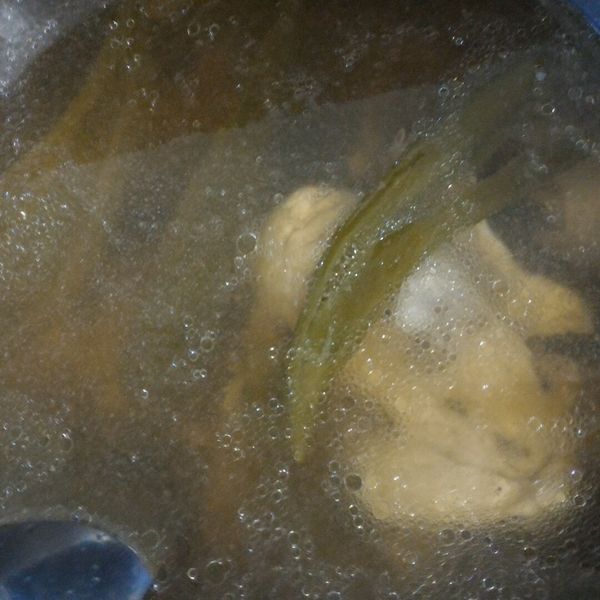 剝皮辣椒雞湯 : 劉筱莓一起做