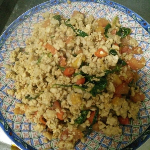 扒完三碗飯! 泰式打拋豬 食譜 : 徐小伶一起做