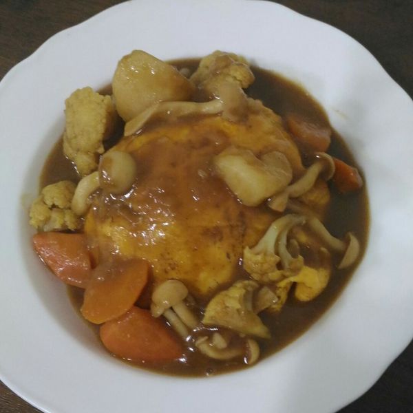 有機尼諾番茄牛肉咖哩蛋包飯：倪意娟 一起做