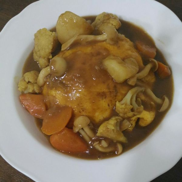 咖哩蛋包飯：倪意娟 一起做