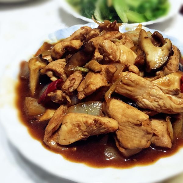 香辣鮮菇雞丁：Lumi 一起做