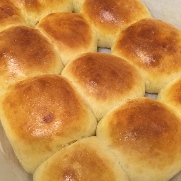 ♥PinchMyBelly♥ 養樂多奶油小餐包 : 林育瑩一起做