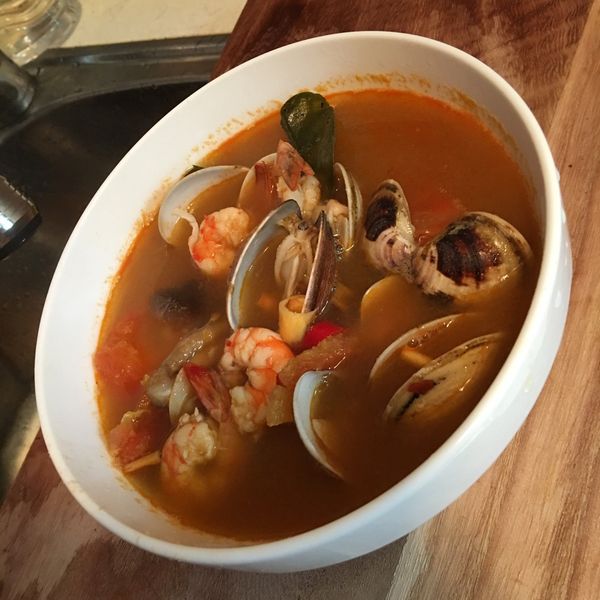 泰式酸辣海鮮湯：cora 一起做