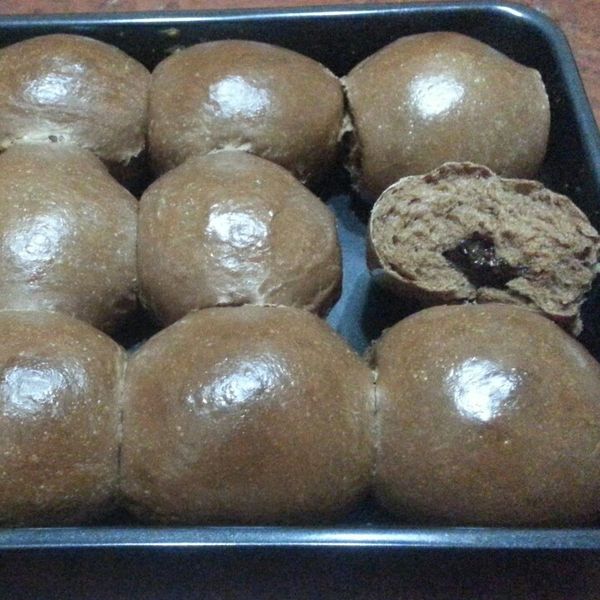 胖達人。黑眼豆豆~ 巧克力麵包。影片教學：袁淑苓 一起做