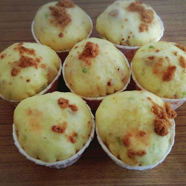 用鬆餅粉做鹹蛋糕：陳胖丁 一起做