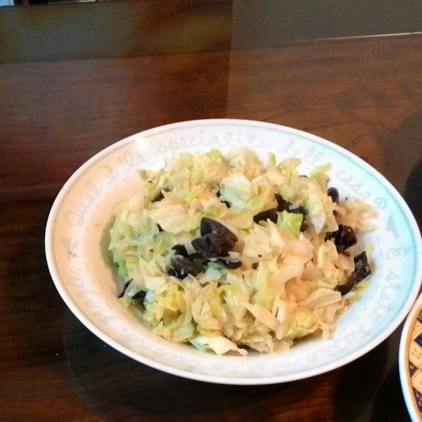 炒高麗菜 : 豬豬🐷一起做