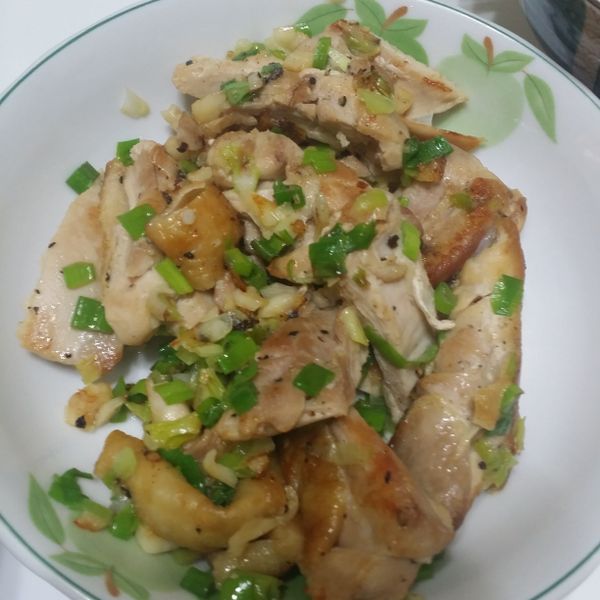 脆皮蔥油雞腿排：謝曉雅 一起做