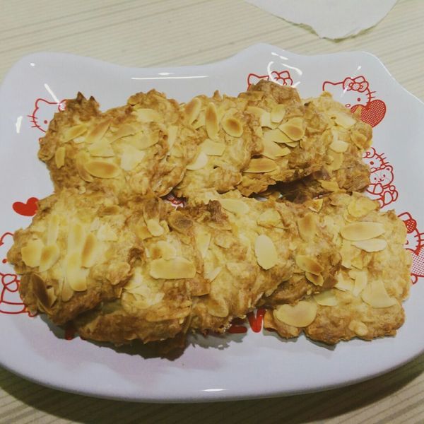 香脆杏仁瓦片（好吃又簡單）：蔡承恩 一起做