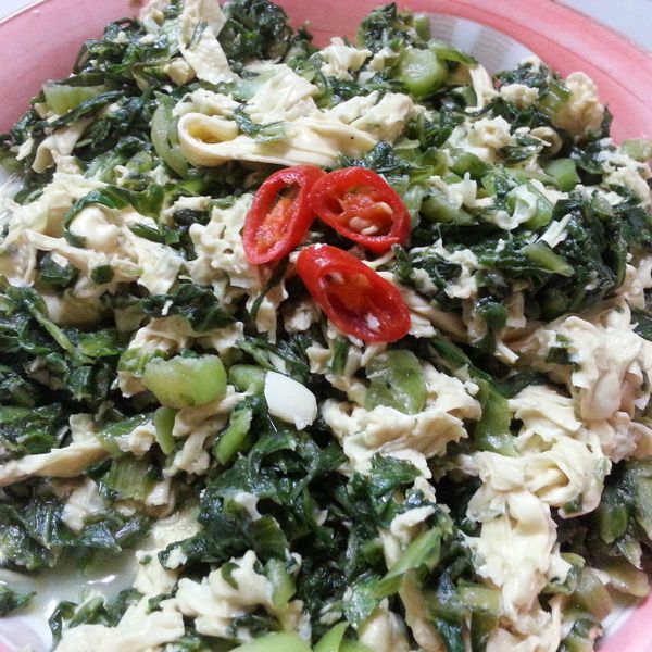 [woman家]辣炒雪菜豆腐皮：Amber Yu 一起做