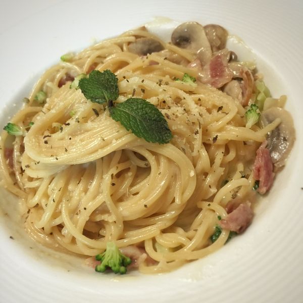 就是它! 經典白醬Besciamella : Aki Liu一起做