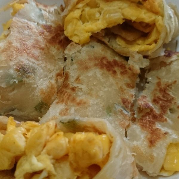 玉米起司蔥抓餅:吳欣怡 一起做