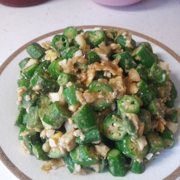 秋葵炒鹹蛋 : Mina Liao一起做