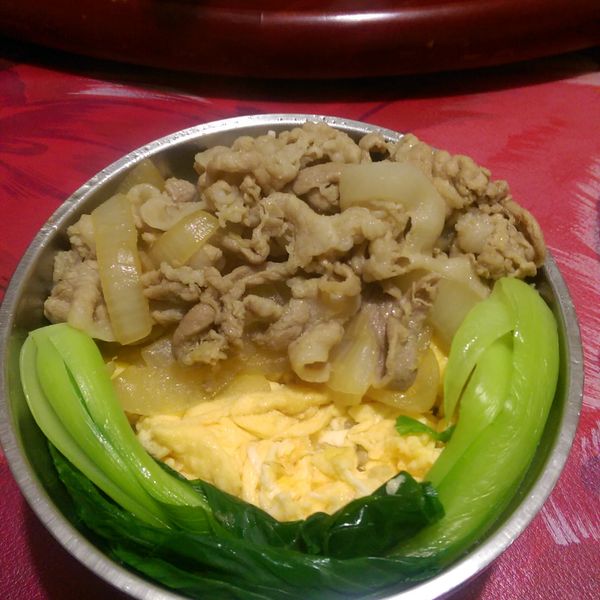 壽喜燒【味蕾周記】 : 謝心怡一起做