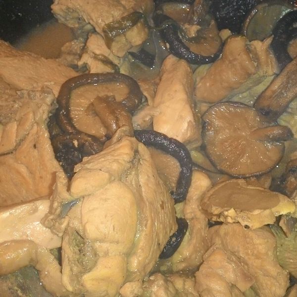香菇燒雞 : 陳新一起做