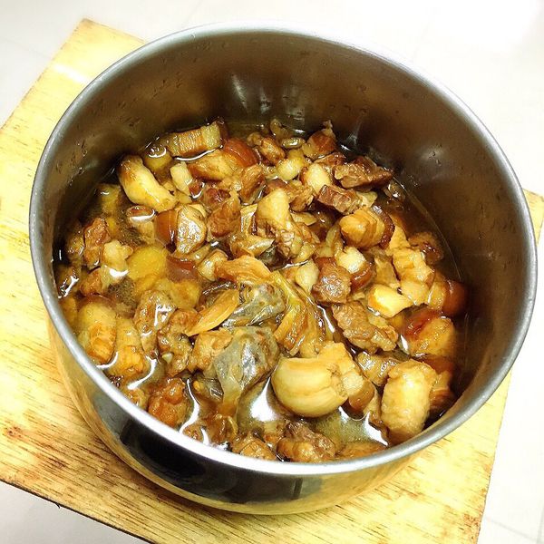 蘿潔塔滷肉。 : Molly Chiang一起做