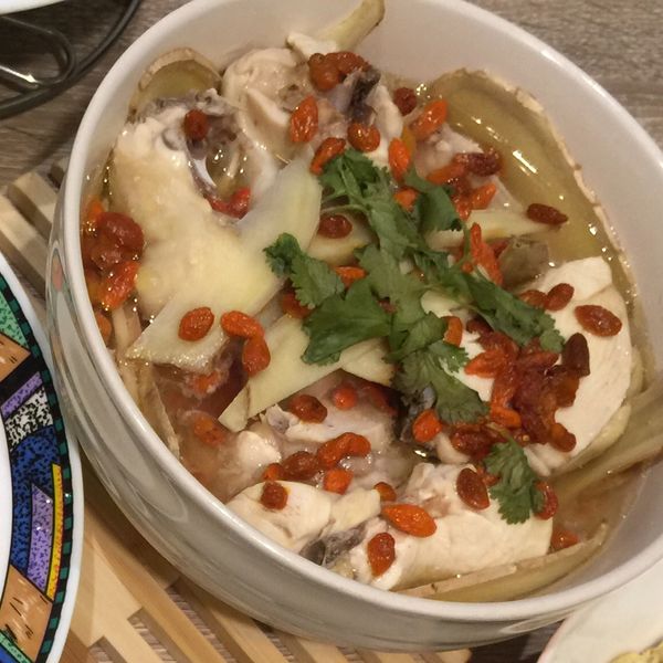 超簡易姜絲蒸雞腿 : Vivian Chin一起做