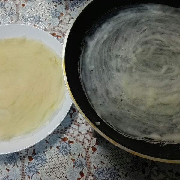 影音食譜 超簡單做潤餅皮(春捲皮)：陳惠玲 一起做