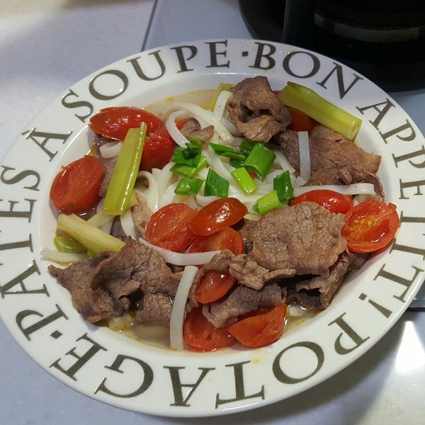 (超快速+超簡單) 蕃茄煨麵 : Claire Hsu一起做