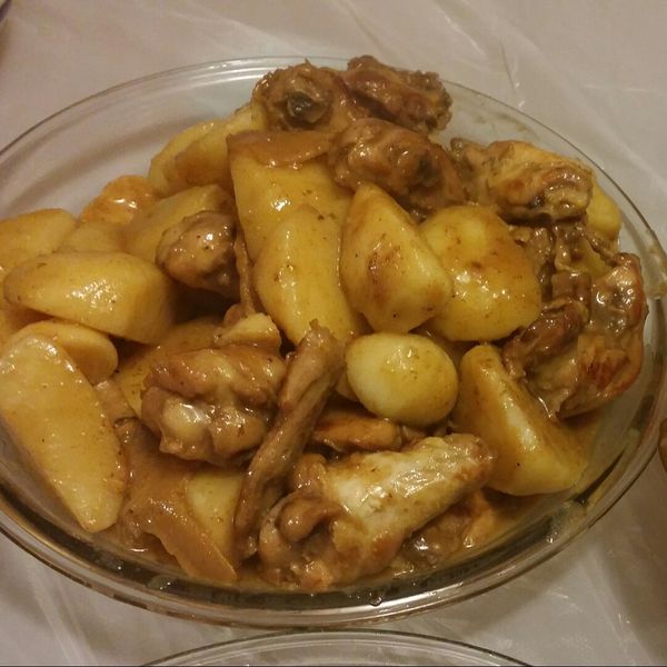 薯仔炆雞翼  Stewed Chicken Wings with Potato：Fifi 一起做