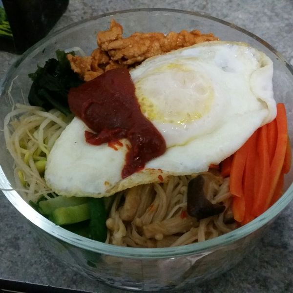 【愛妻飯盒】韓式拌飯 Bibimbap：YiShan Lai 一起做